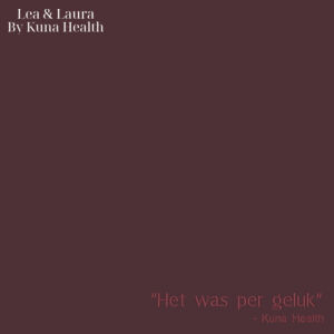 Laura hoodie - quote  "Het was per geluk" Design